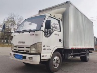 国五五十铃四米二宽体厢货