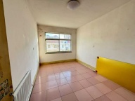 三里河凤西街1号楼2单元吉房出售